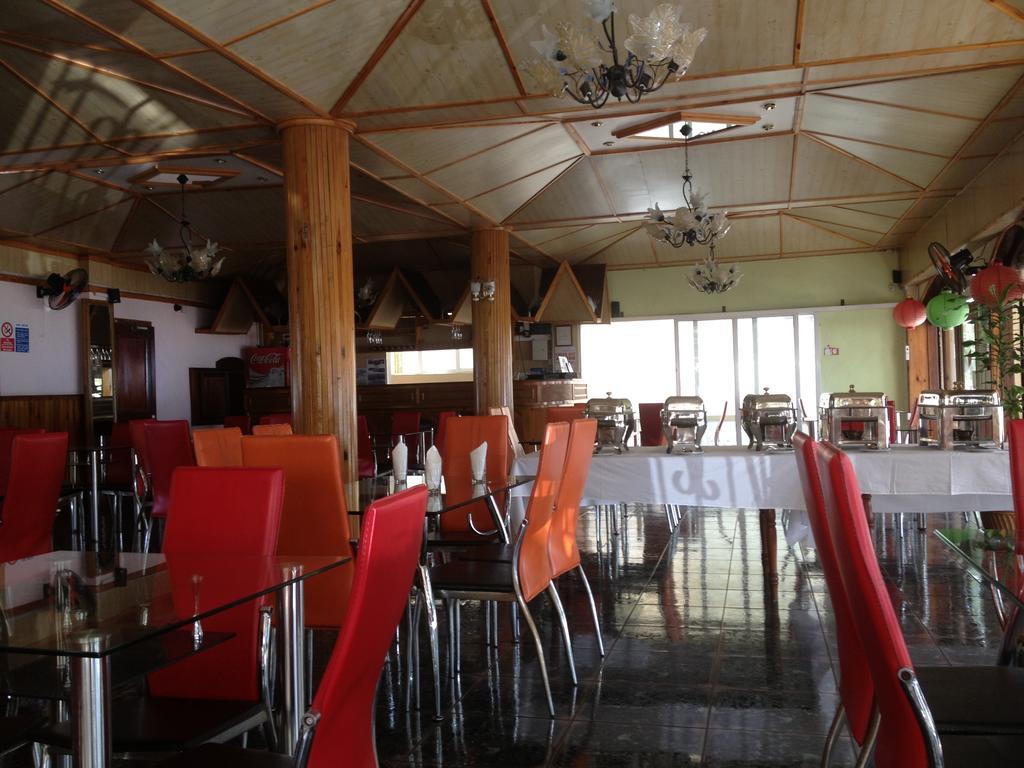 White Shell Lounge And Restaurant Flic en Flac Exterior foto